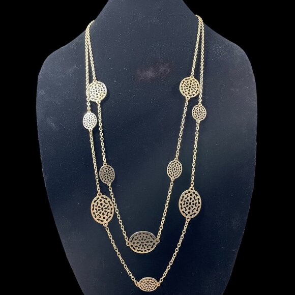 Charming Charlie Gold-Tone Layered Circle Pendant Necklace Boho Chic trendy - Picture 4 of 6